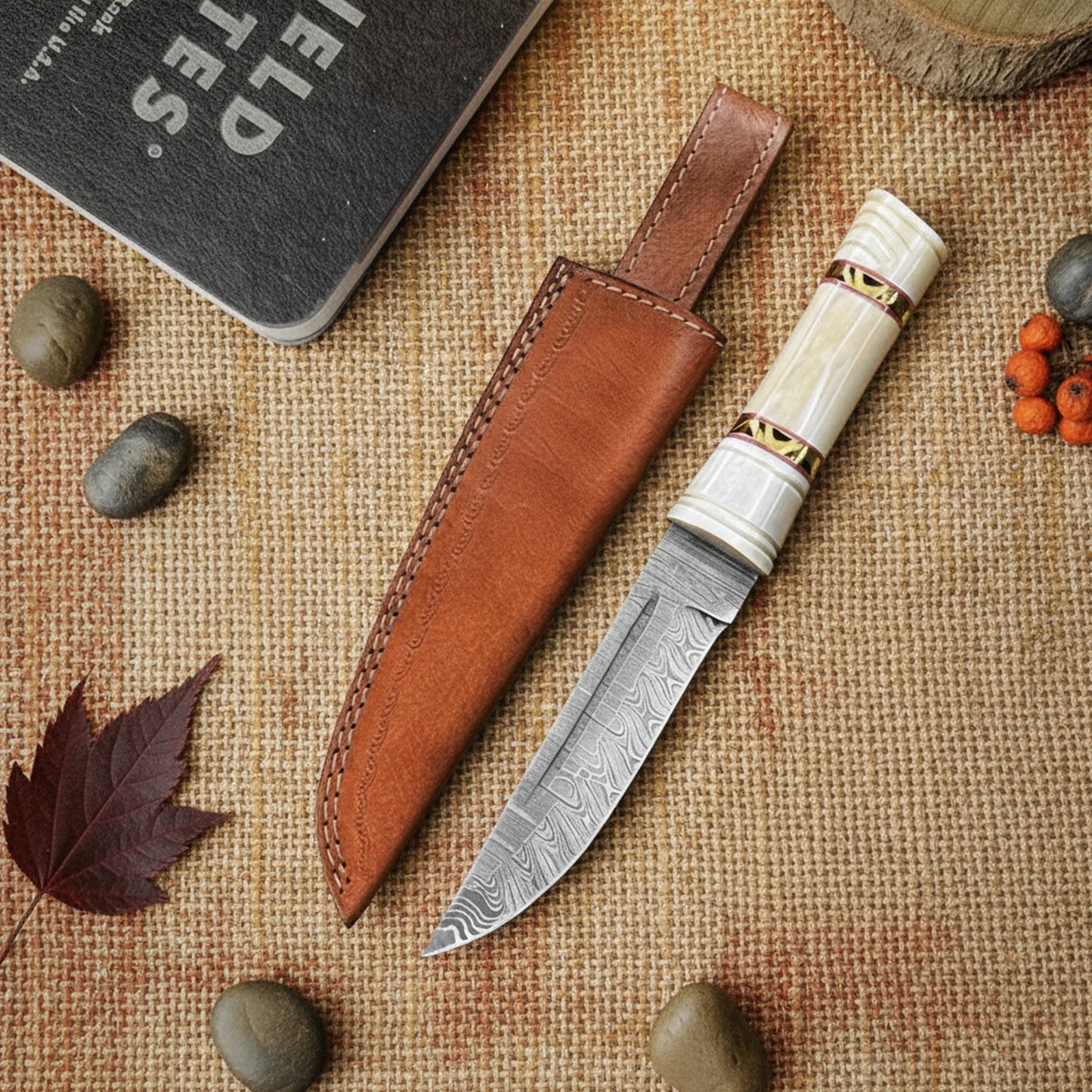 10′ Handmade Damascus Steel Knife with Leather Sheath | BG-001
