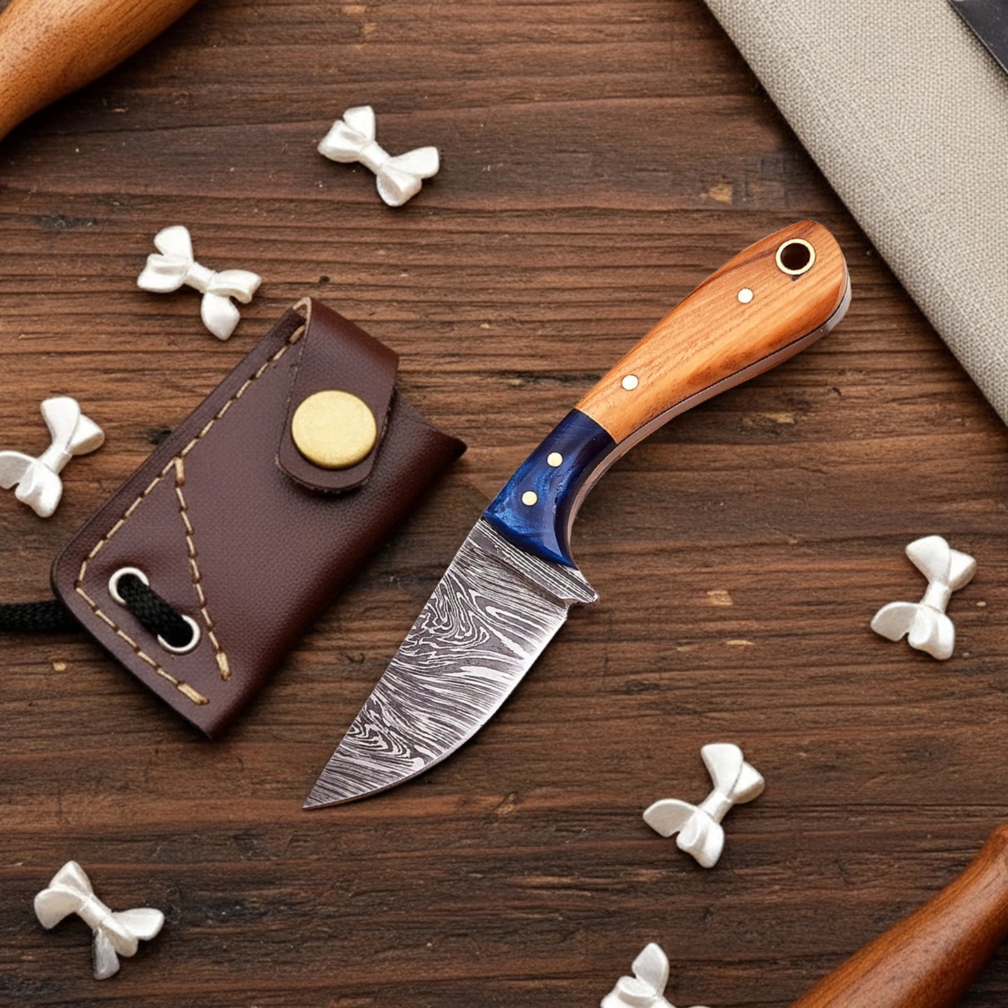 5′ Handmade Damascus Steel Neck Knife with Leather Sheath and String | NK-001