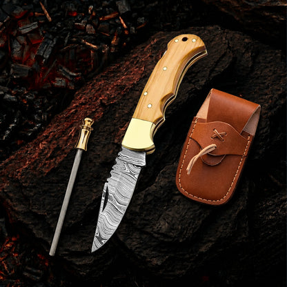 6.5′ Handmade Damascus Steel Pocket Knife with Leather Sheath